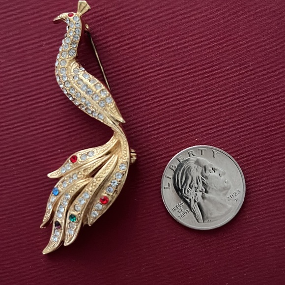Vintage Jeweled Gold Peacock Brooch - Picture 4 of 4